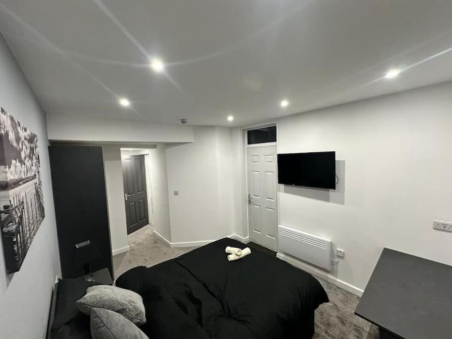 Luxurious 2 Bedroom Flat Beeston Hill Esterno foto